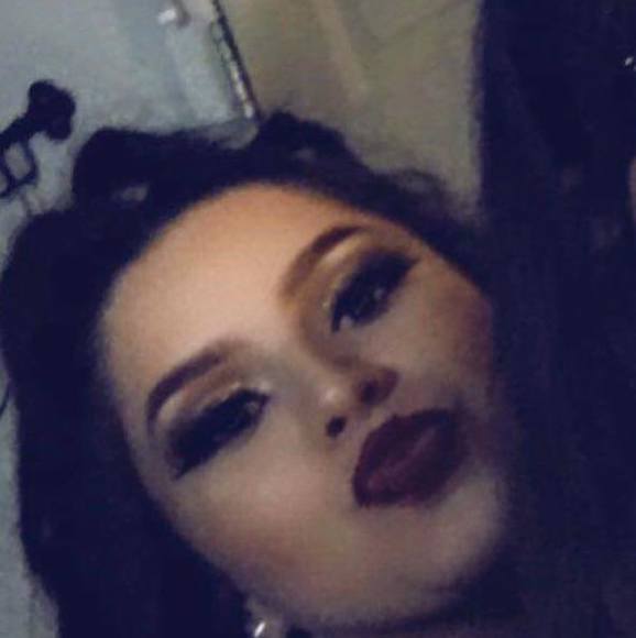 Meet your Posher, Makayla - Picture 1 of 1